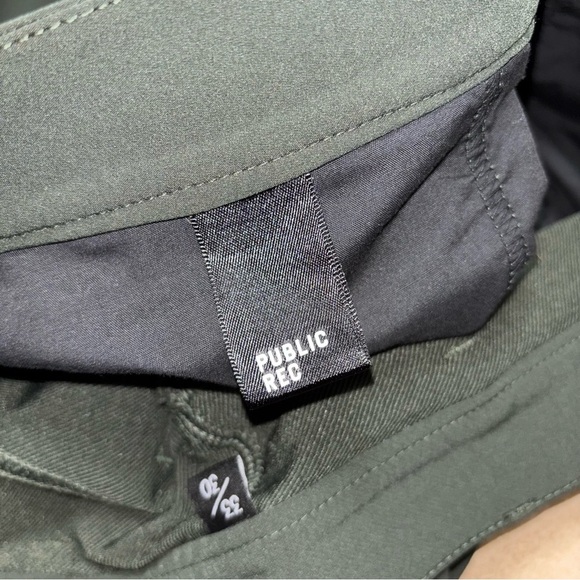 Public Rec Pants Mens green size 33 Performance Pockets - Picture 6 of 8